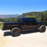 Load image into Gallery viewer, Westin 20-24 Jeep Gladiator Outlaw Running Board