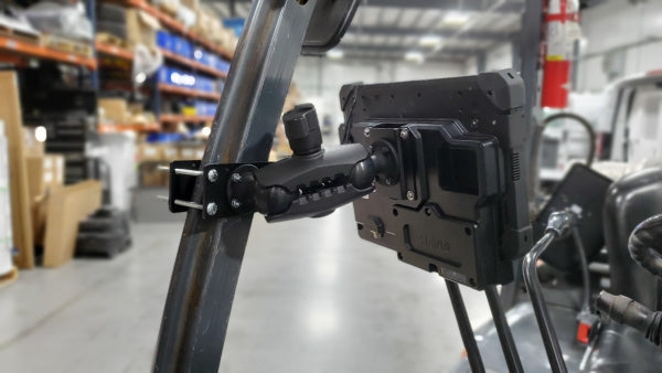 Havis Heavy-Duty Pillar Mount Package